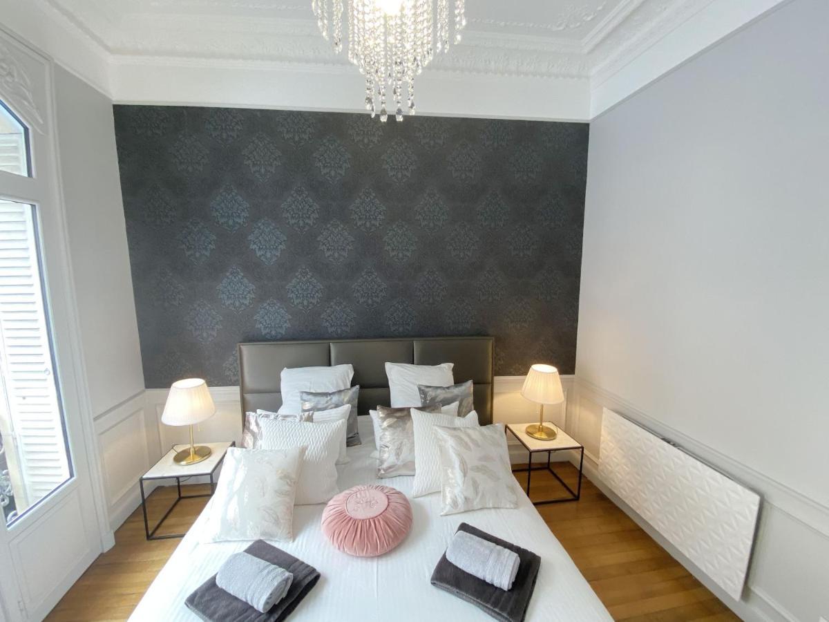 Le Clovis Suites Spa Sauna Reims Exteriör bild
